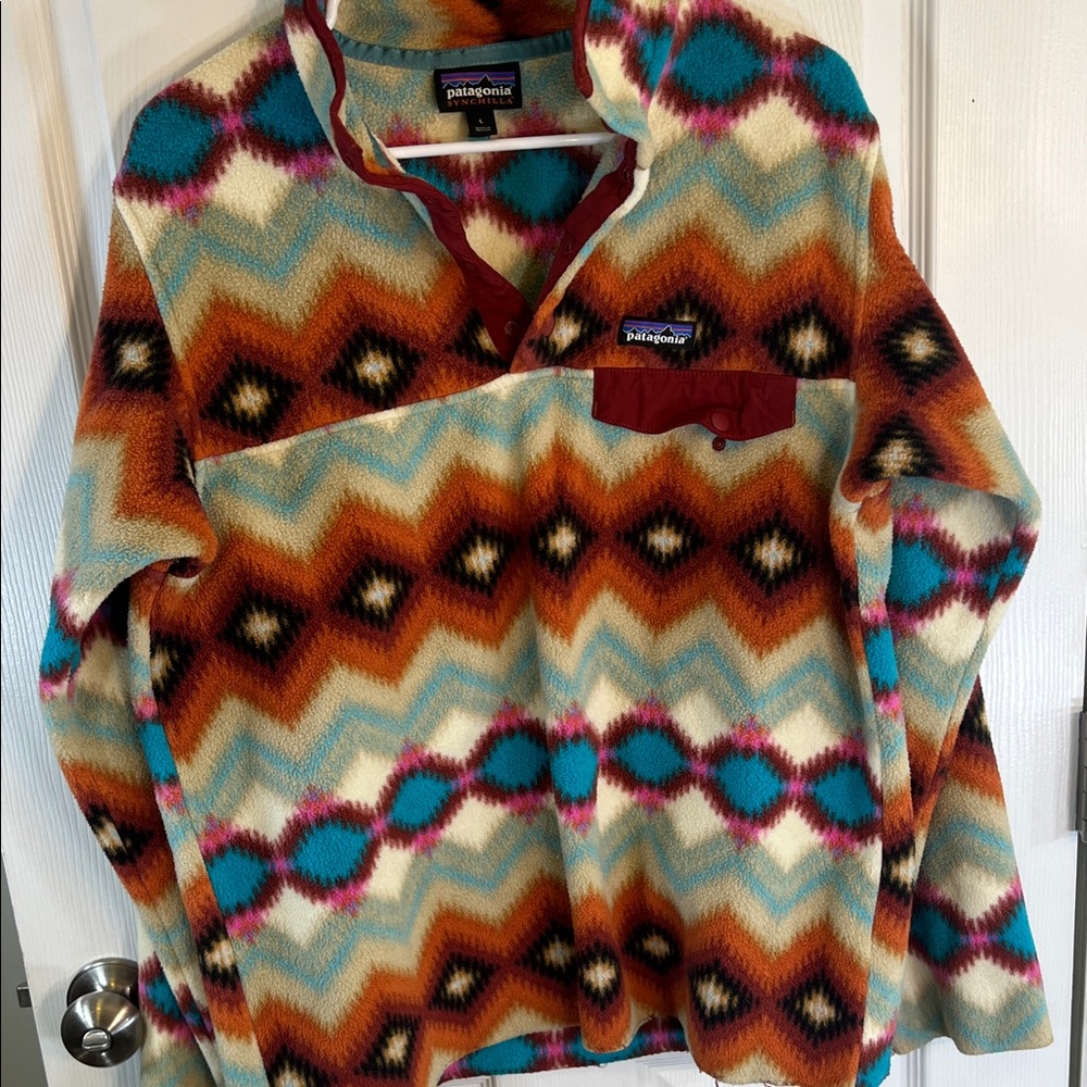 Patagonia Women's Zip Up Sweater in Multicolor Chevron